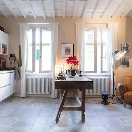 Unique 100 Sqm Design Flat In Oltrarno 公寓