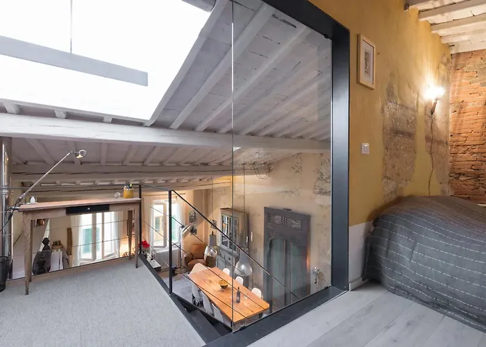 Appartement Unique 100 Sqm Design Flat In Oltrarno
